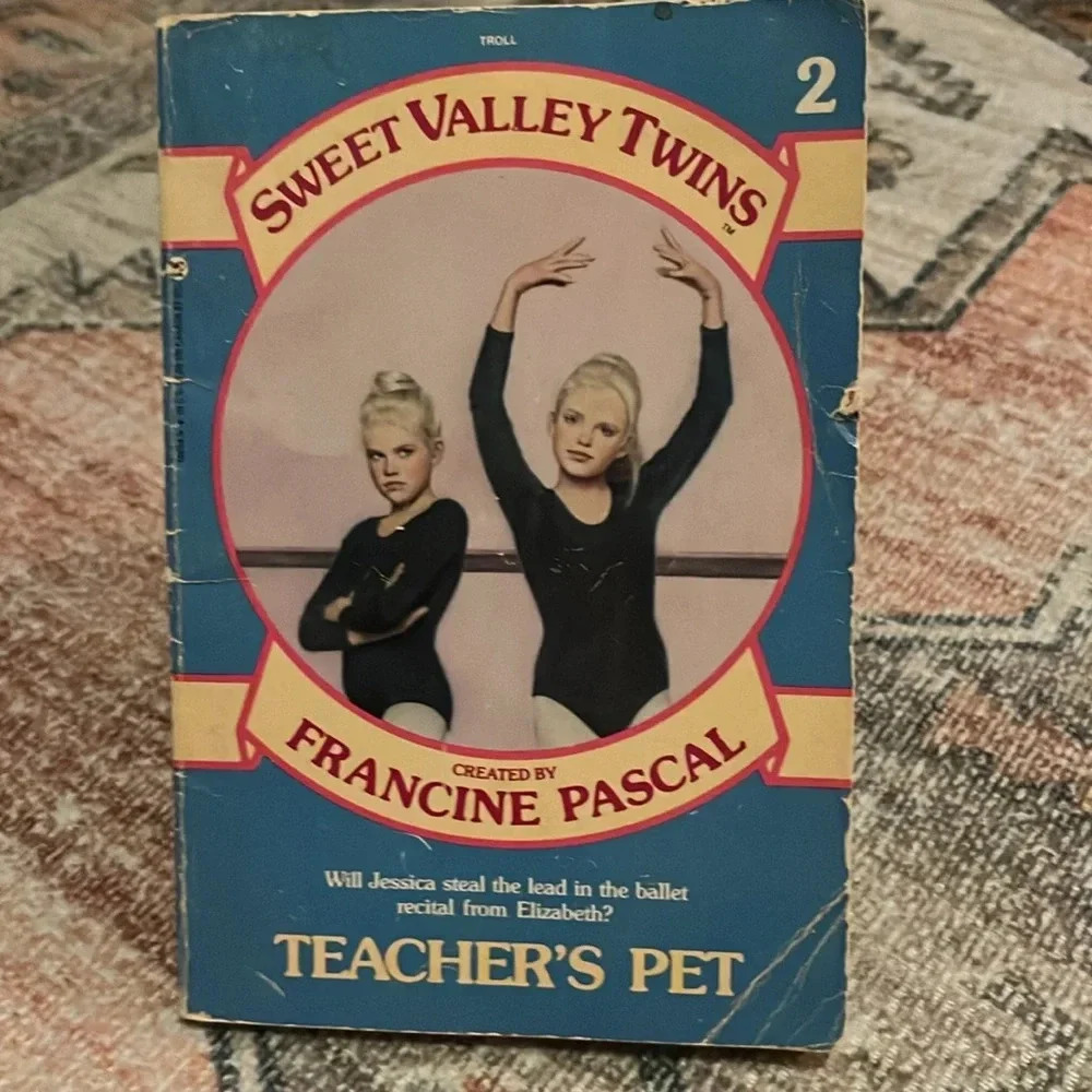 Sweet Valley Twins Vintage 1986-1989 ELEVEN Book Lot - Picture 3 of 16